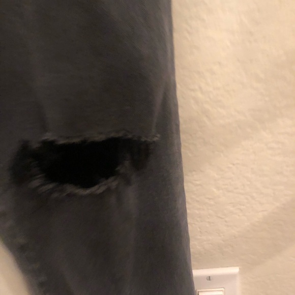 Express super high rise mom Jean - Picture 8 of 8